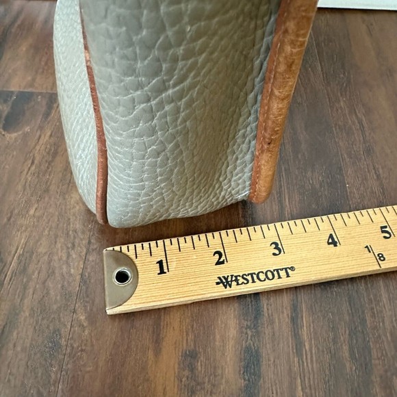 Vintage DOONEY & BOURKE Crossbody Bag Taupe USA MADE (L 8" x W 3" x H 9") - Picture 13 of 13